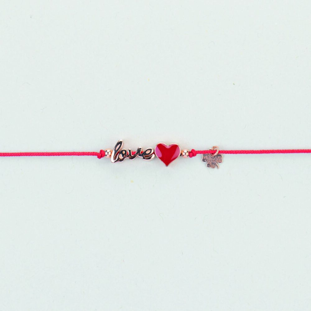 love versari accessories